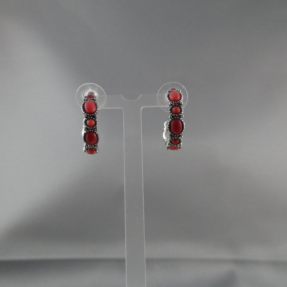 Chaps Earrings with Rust Red stones